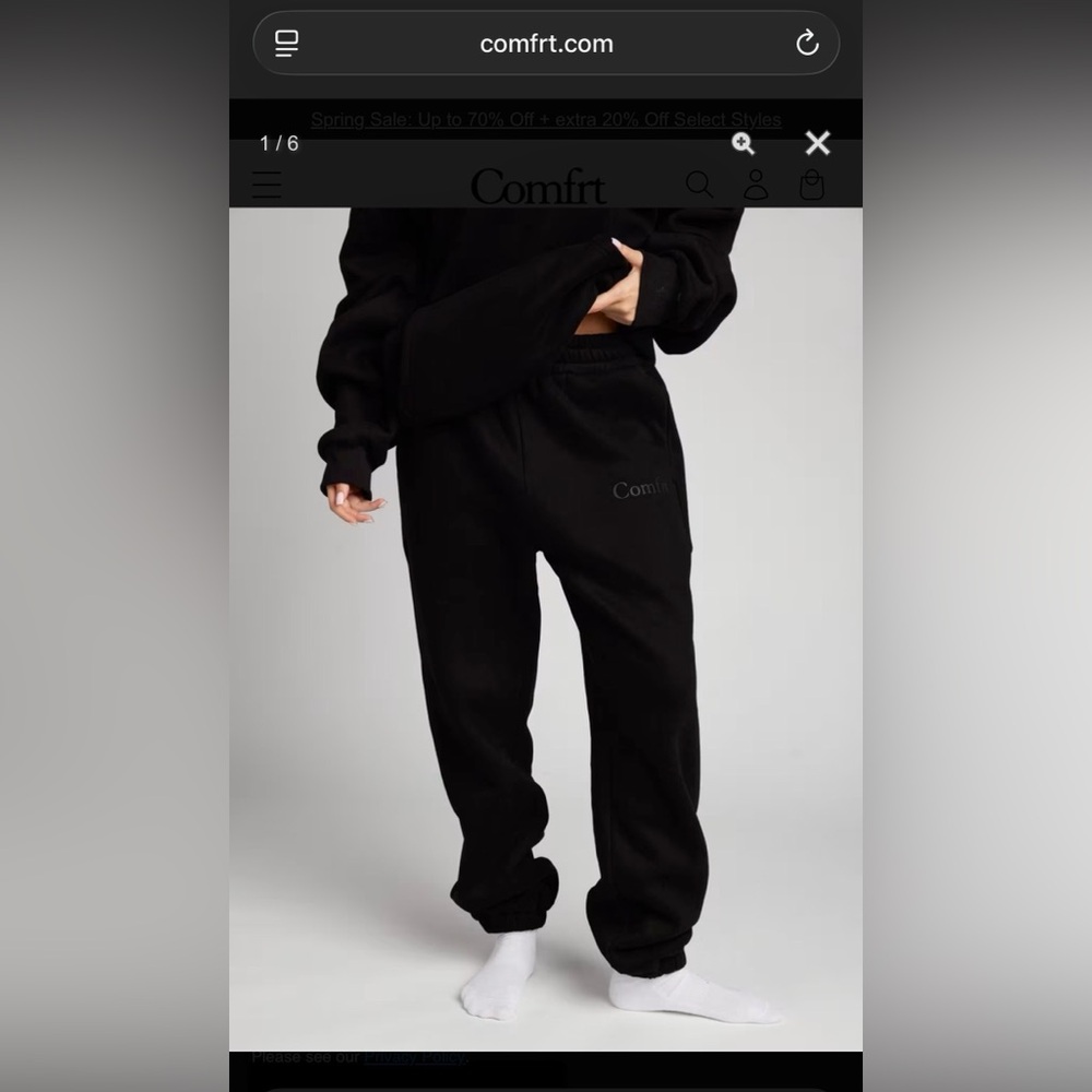 Comfrt Minimalist Black Sweatpants